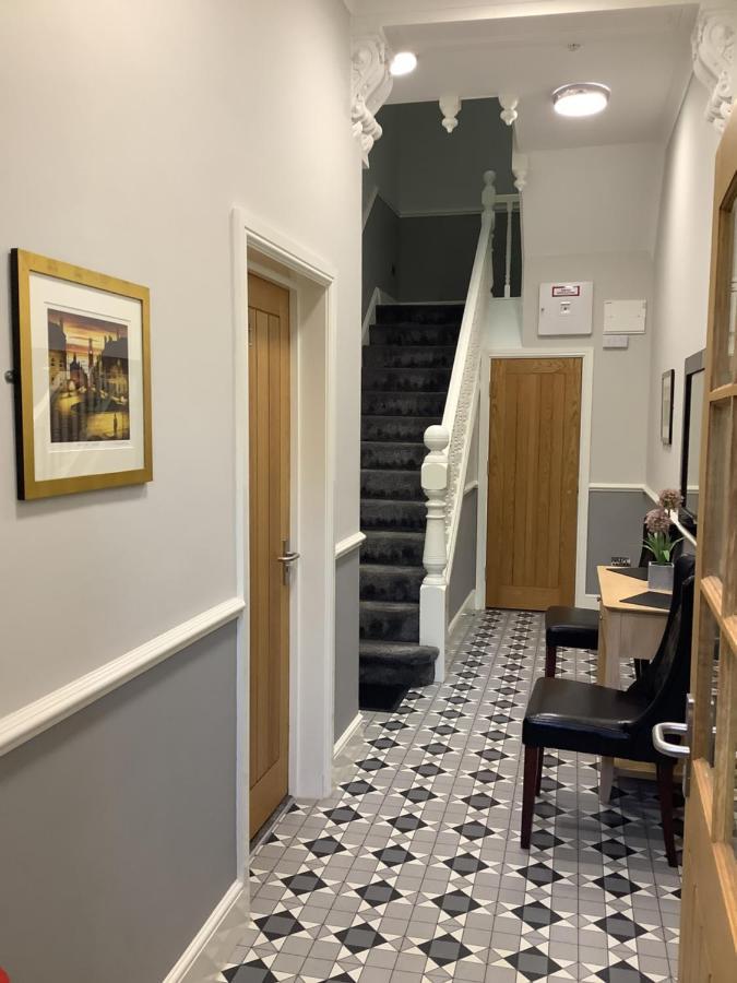 Jeffersons Abbey Road Serviced Apartments (Adults Only) Barrow-in-Furness Esterno foto