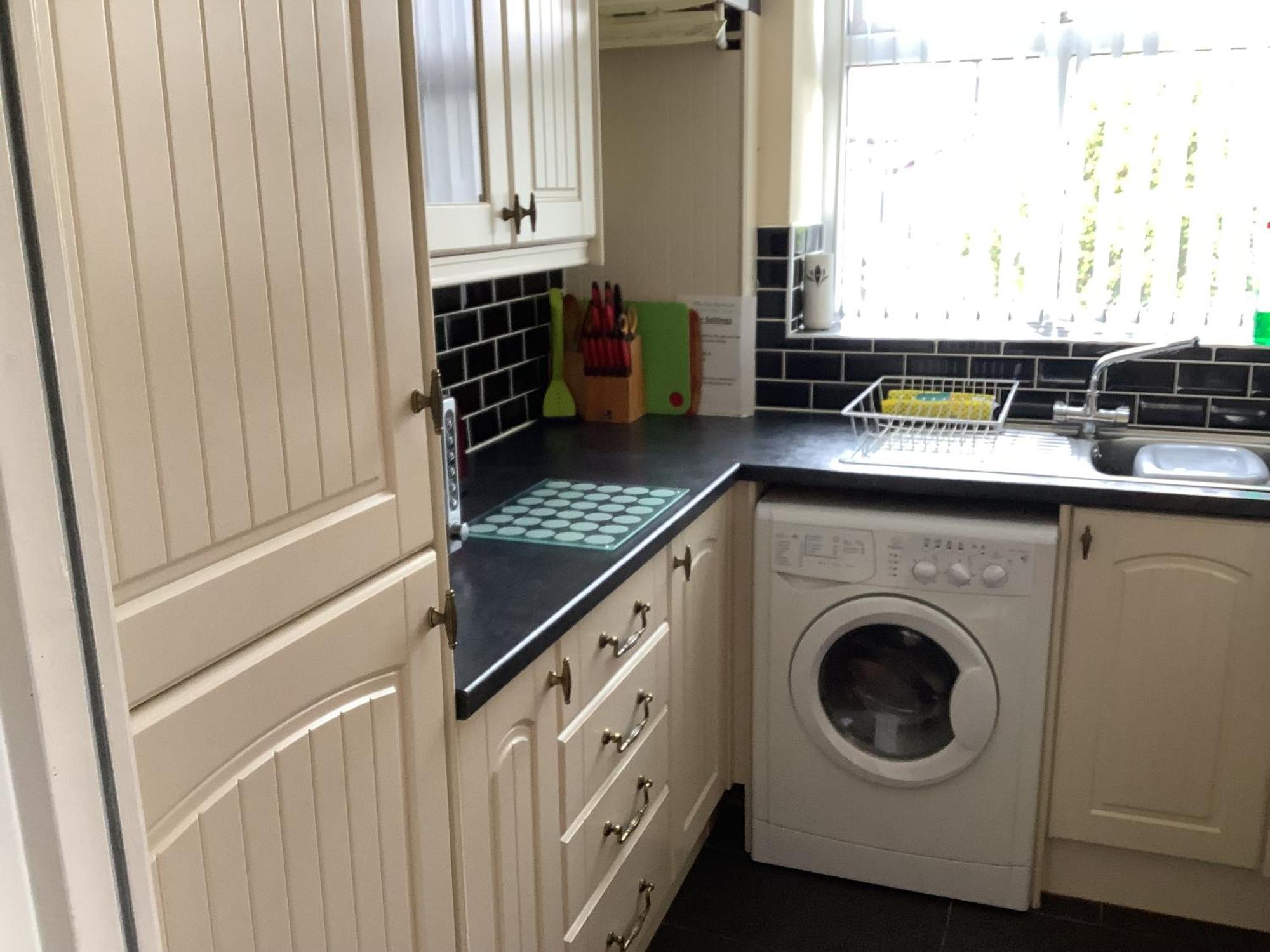 Jeffersons Abbey Road Serviced Apartments (Adults Only) Barrow-in-Furness Esterno foto