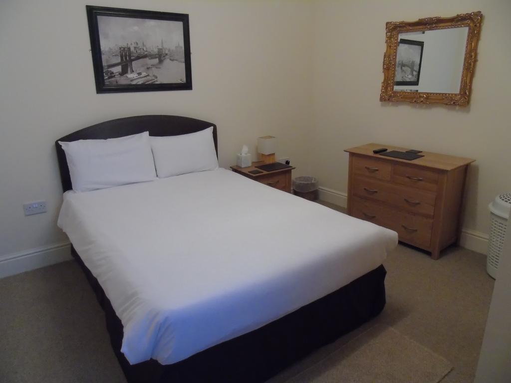 Jeffersons Abbey Road Serviced Apartments (Adults Only) Barrow-in-Furness Esterno foto